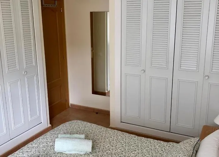 Elena Casanova Lägenhet *